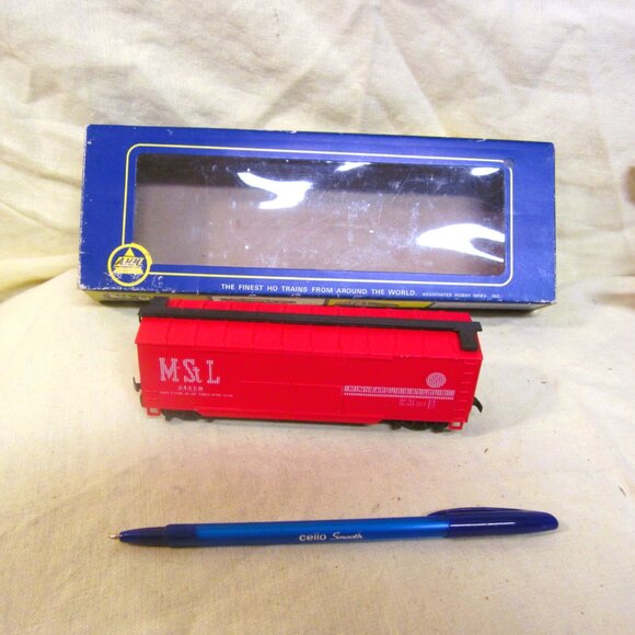 VTG AHM HO SCALE "M ST L" DOUBLE DOOR BOX CAR, RED #54650 - Picture 2 of 7